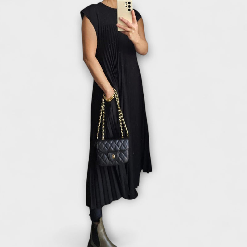 Sorrel - Chic Plissé Maxi-jurk met Elegante Invoegen