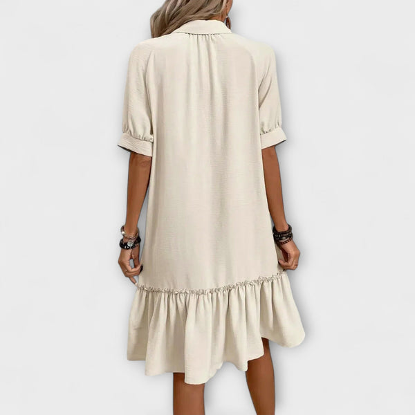 Aliyah – Ruffled Hem Knopjesjurk