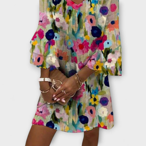 Tabitha - V-hals Mini Jurk met Romantische Bloemenprint