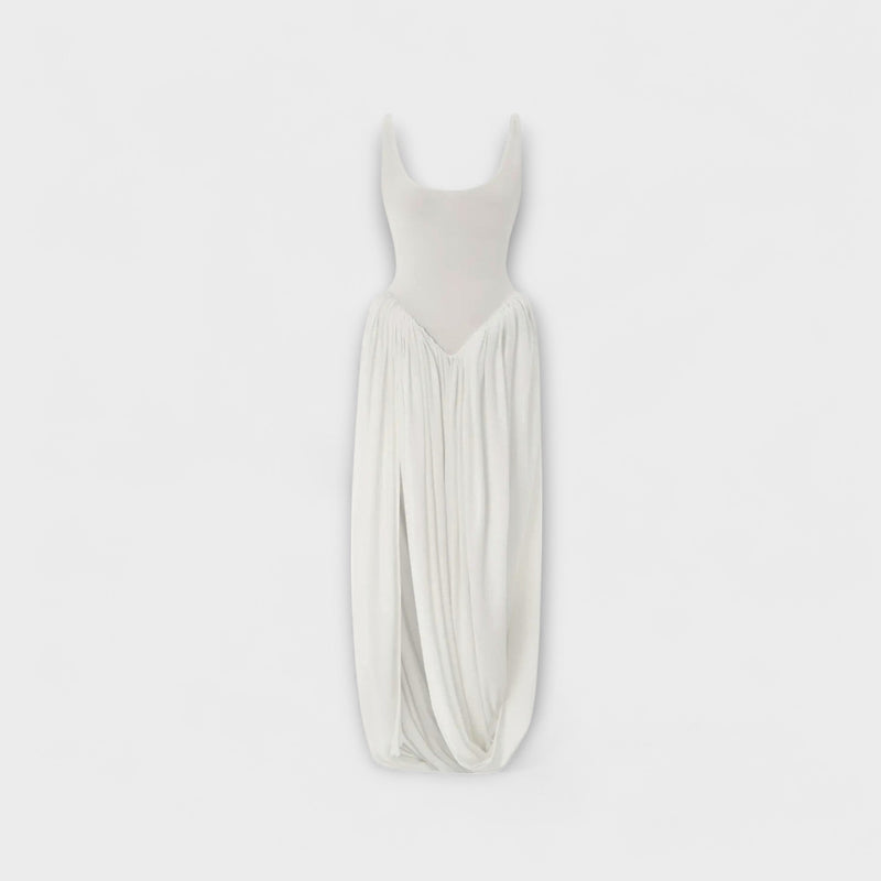 Draped Maxi Jurk met Sculpturale Rok en Zijsplit