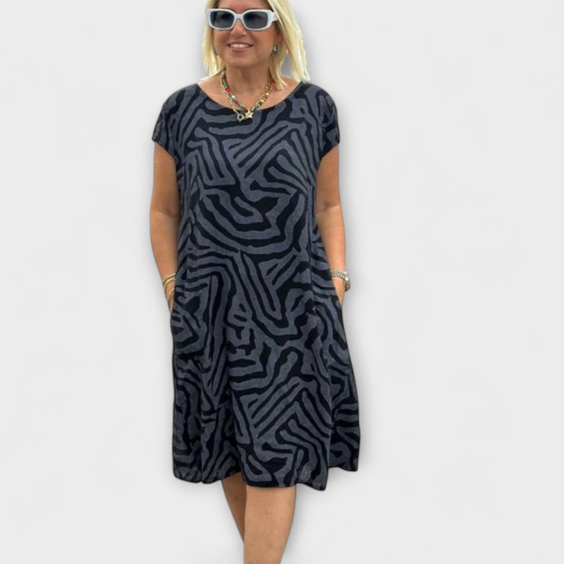Nelia - Zomerjurk met Ronde Hals en Mooie Print