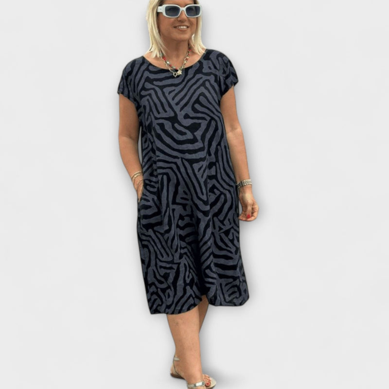 Nelia - Zomerjurk met Ronde Hals en Mooie Print