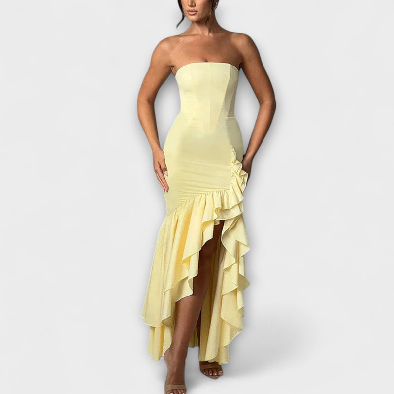 Zuri - Off-Shoulder Slim Fit Maxi Jurk met Asymmetrische Zoom