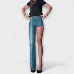 Astra - Trendy Asymmetrische Denim Shorts met Eén Schouderband