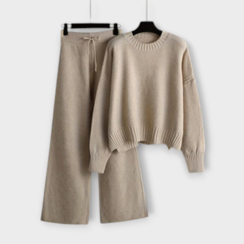 Stella - Casual Breiset