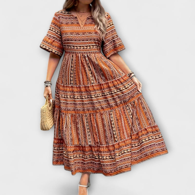Sylpha - Chic Bohemian Jurk met Elegante Etnische Print