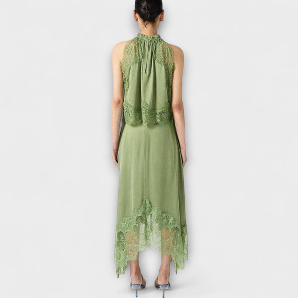 Kaia - Satijnen Blouse met Kantafwerking en Plissé Halslijn Set