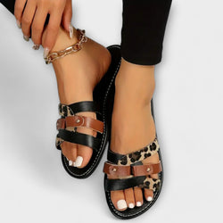 Leopard sandalen met kruisbanden