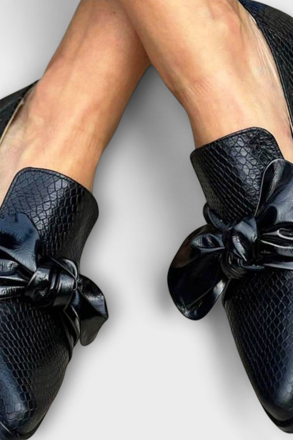 Claudia - Loafer met Strikdetail
