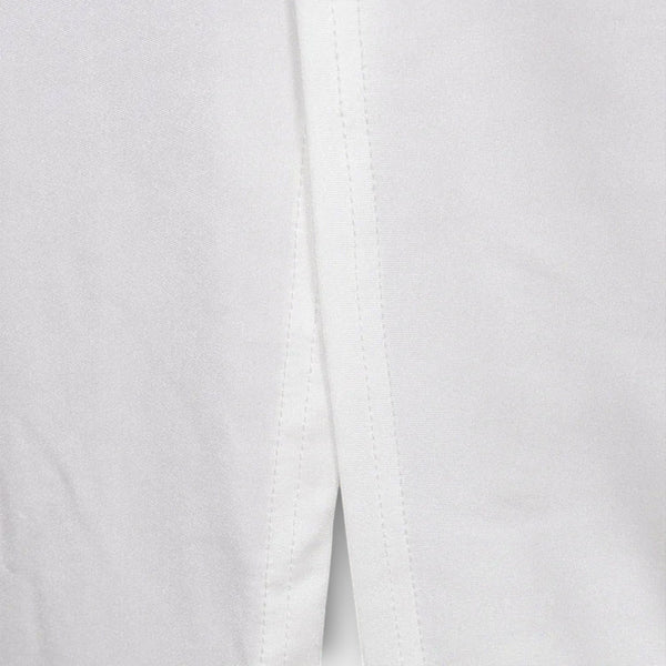 Selah - Witte Lange Mouw Jurk met Taille Uitsnede en Strass Accenten
