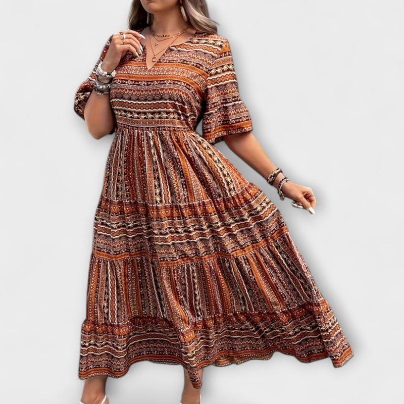 Sylpha - Chic Bohemian Jurk met Elegante Etnische Print