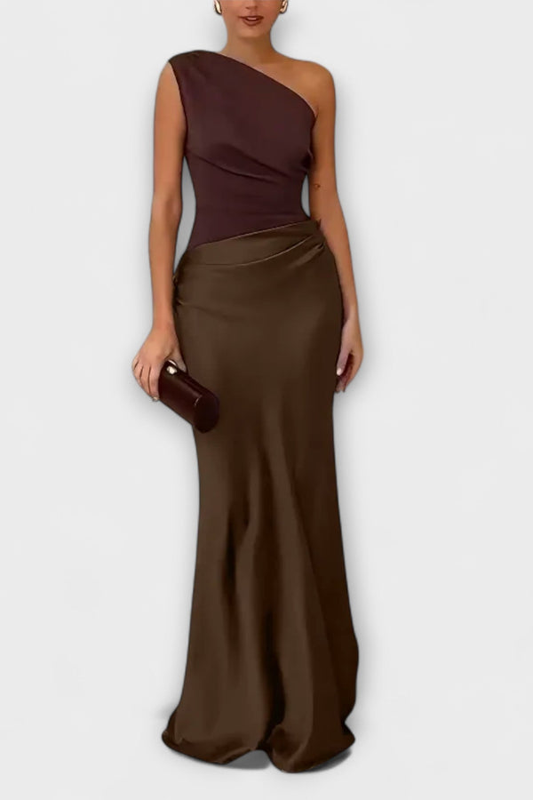 Elegante Eén-Schouder Plissé Maxi Jurk