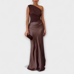 Elegante Eén-Schouder Plissé Maxi Jurk