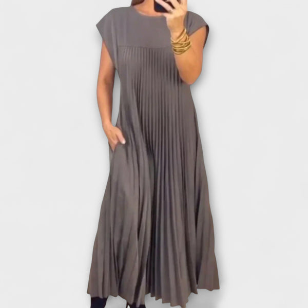 Zairelle – Elegante Plisseer jurk