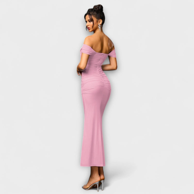 Ione - Off-Shoulder Rimpel Bodycon Jurk