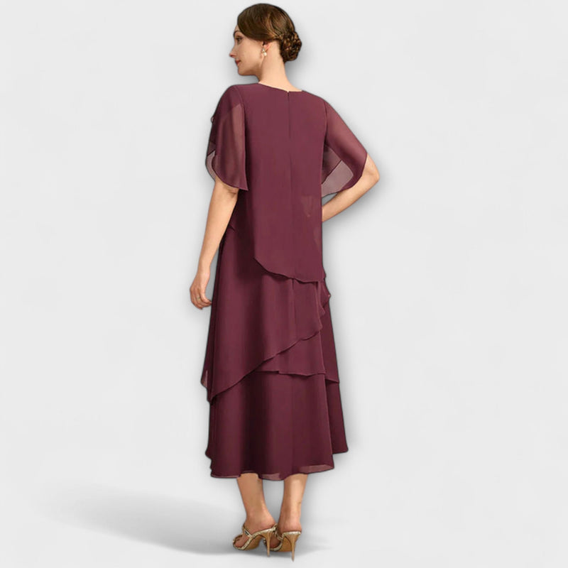 Belle - Elegante Onregelmatige Gelaagde Maxi Jurk met Vloeiende Korte Mouwen