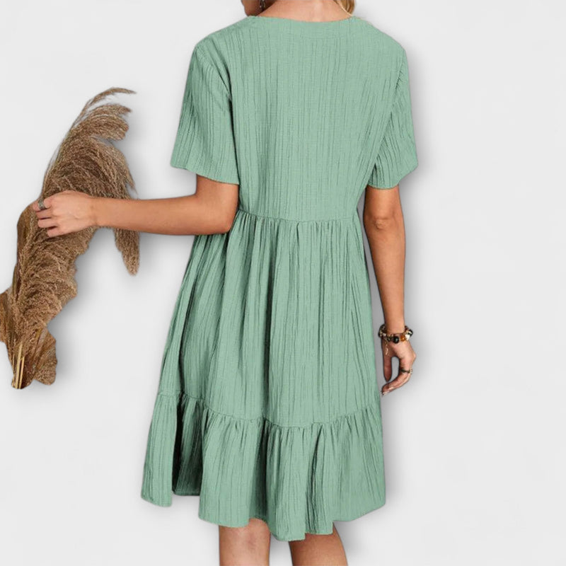Audrey - Chic Bohemian Ruffle Hem Mini Jurk