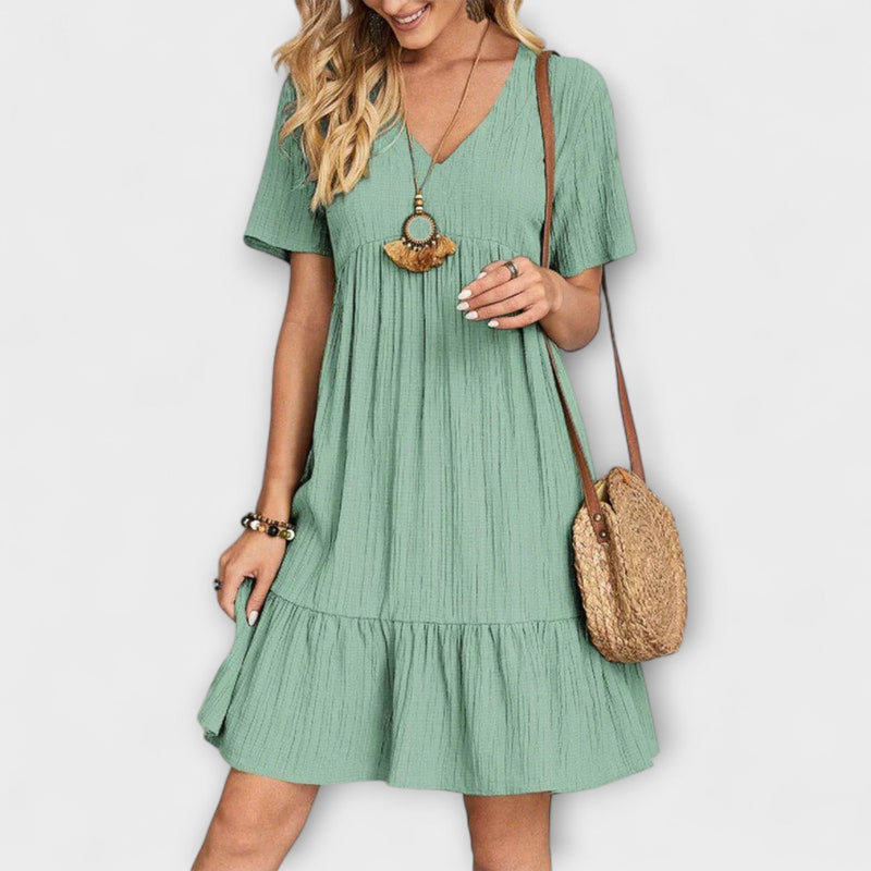 Audrey - Chic Bohemian Ruffle Hem Mini Jurk