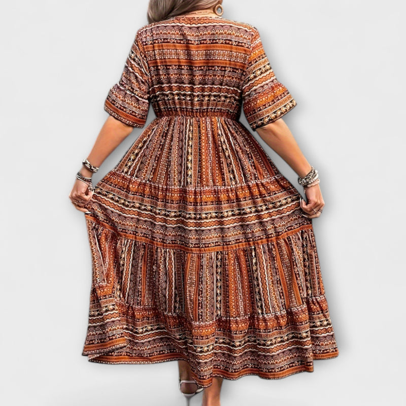 Sylpha - Chic Bohemian Jurk met Elegante Etnische Print