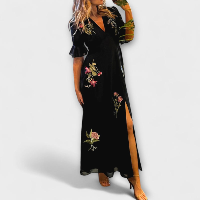 Beatrice - Elegante Marineblauwe Jurk met Bloemembroderie
