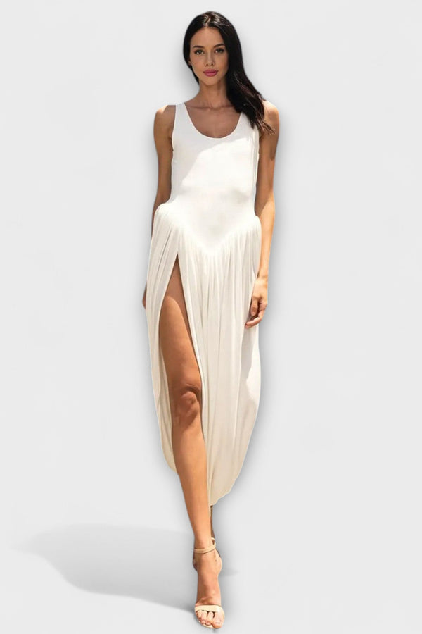 Draped Maxi Jurk met Sculpturale Rok en Zijsplit