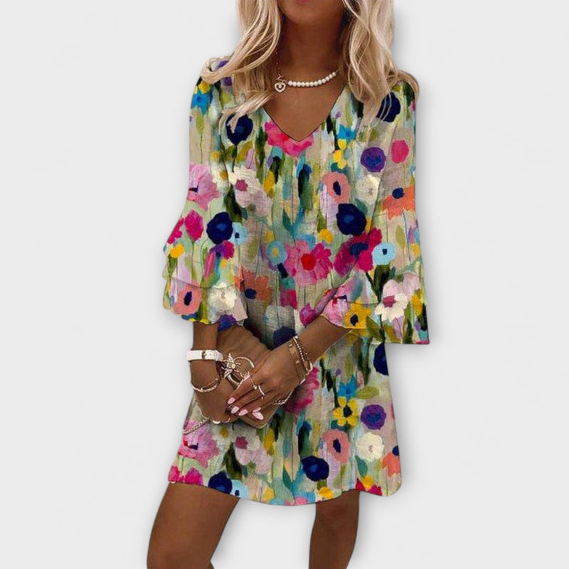 Tabitha - V-hals Mini Jurk met Romantische Bloemenprint