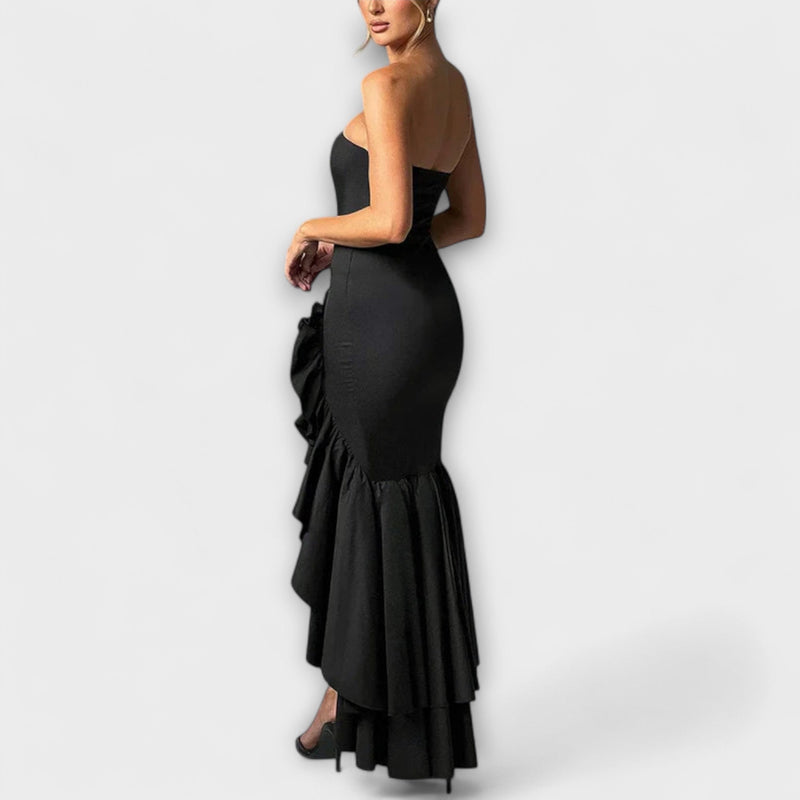Zuri - Off-Shoulder Slim Fit Maxi Jurk met Asymmetrische Zoom